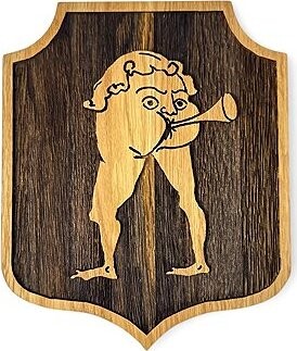 Kingdom Come: Deliverance 2 – Krčma Diera – veľký drevený štít na stenu (32 × 39 cm)