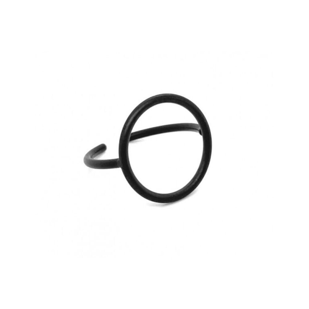 Čierny prsteň dámsky s kruhom z chirurgickej ocele 18671