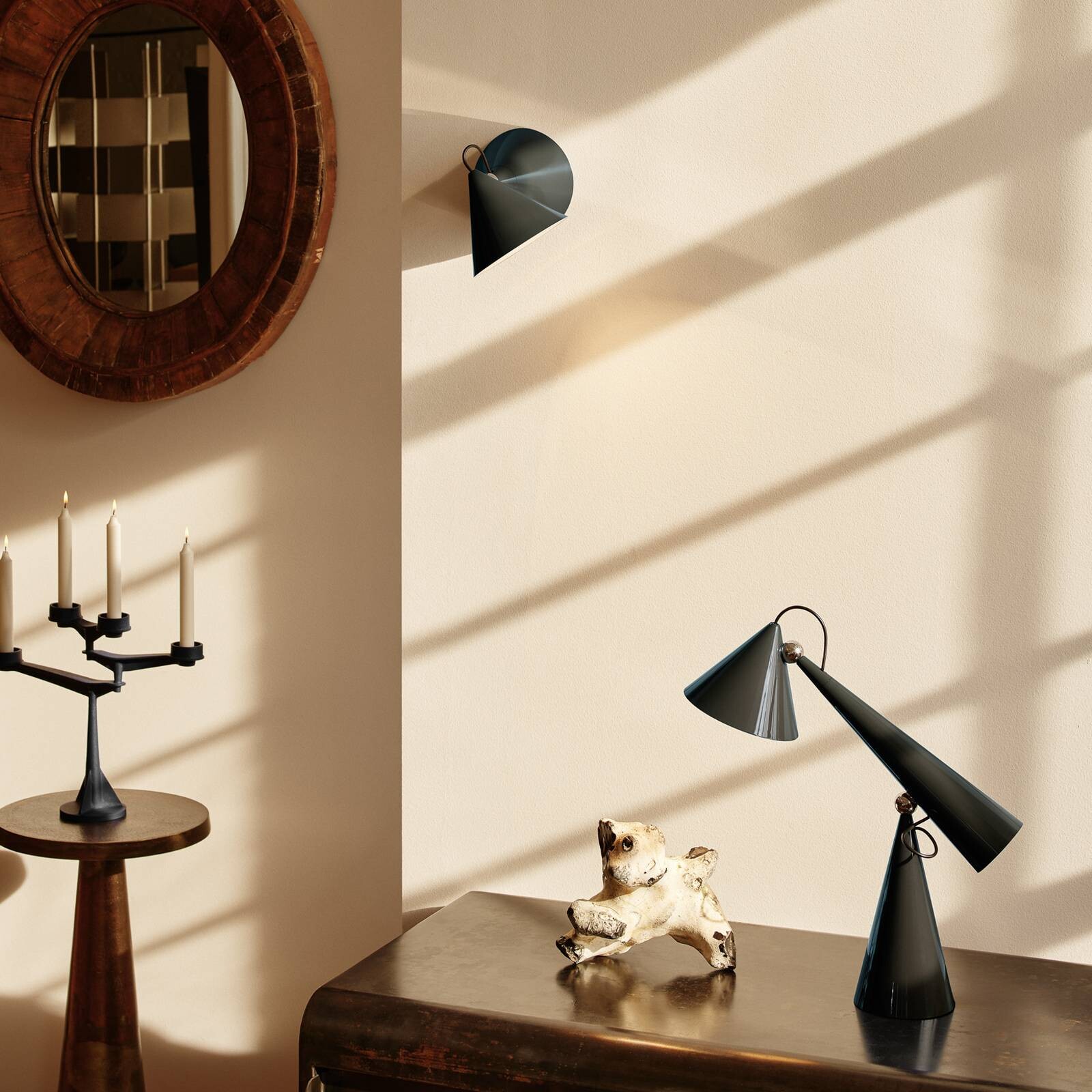 Tom Dixon LED nástenné svetlo Pose, zelené, 21 cm, plast