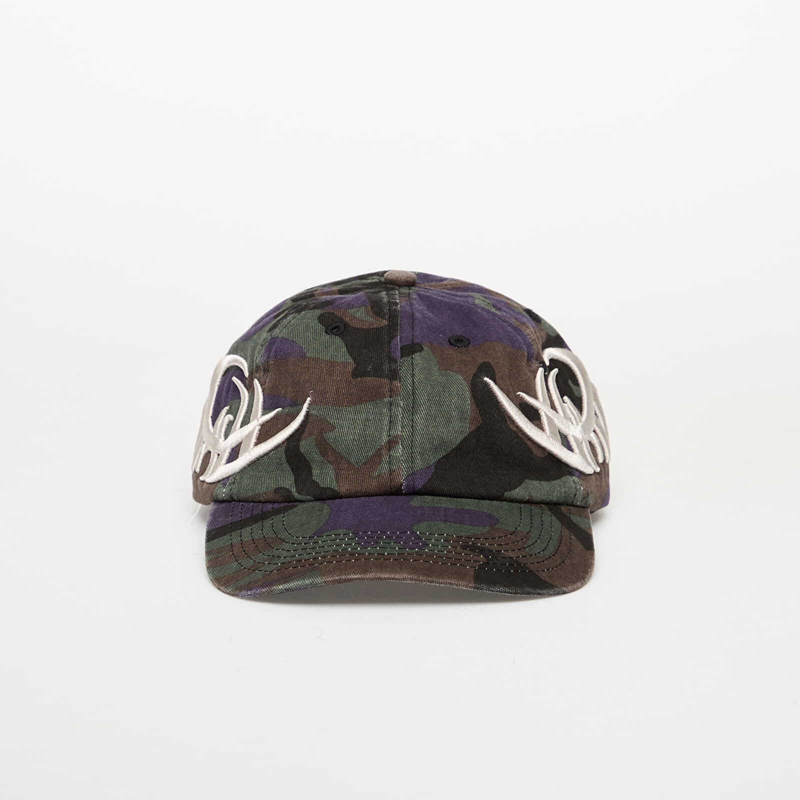 Šiltovka PLEASURES Lean Camo Hat Woodland Universal