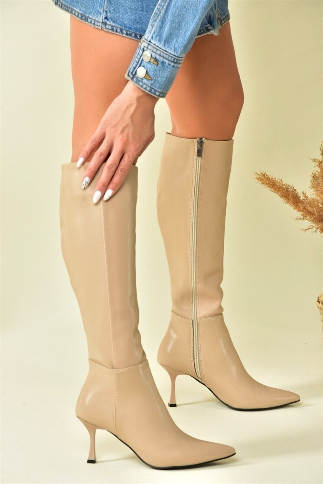 Dámske čižmy na podpätku Fox Shoes