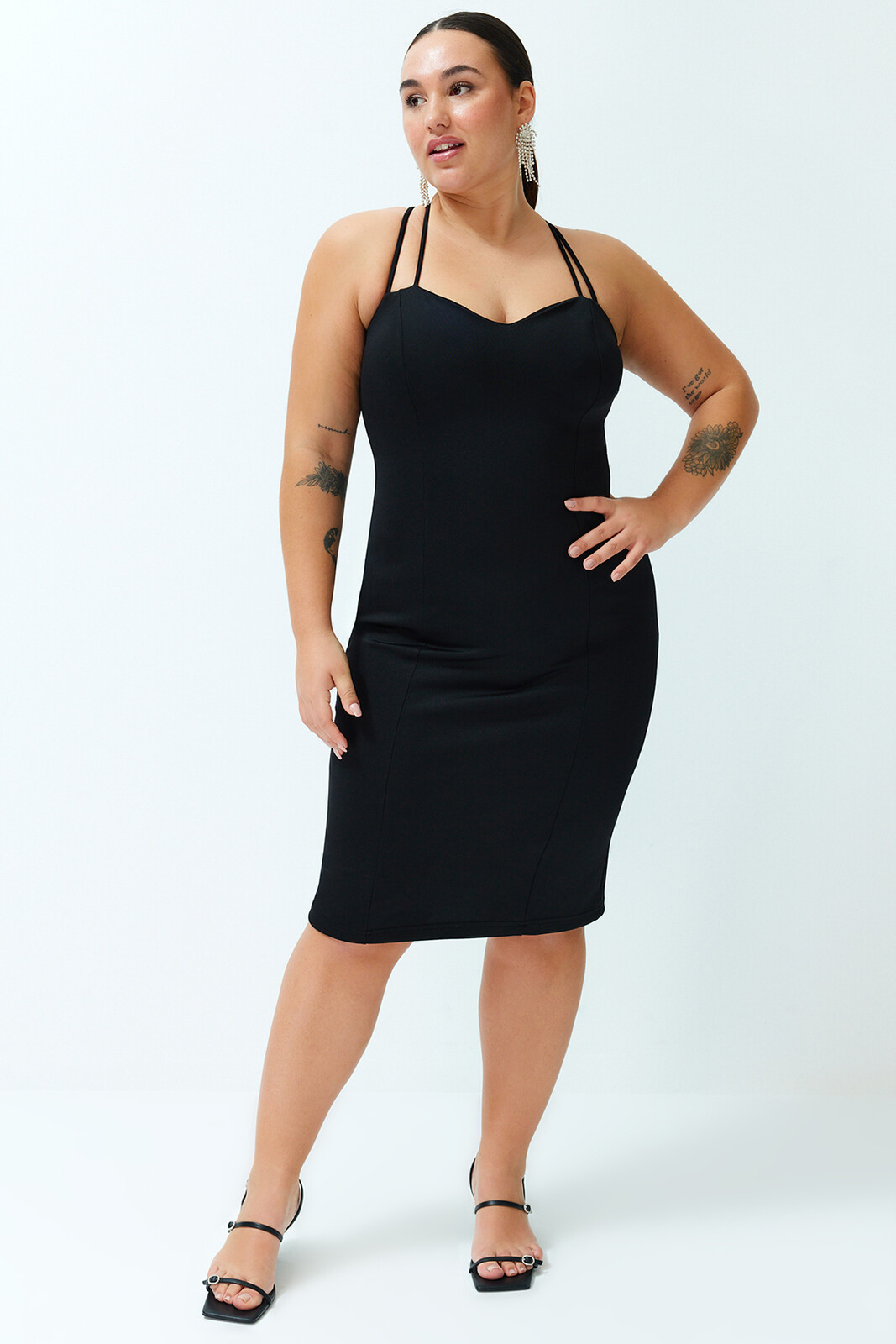 Trendyol Curve Black Sweetheart Neckline Strap Knitted Dress