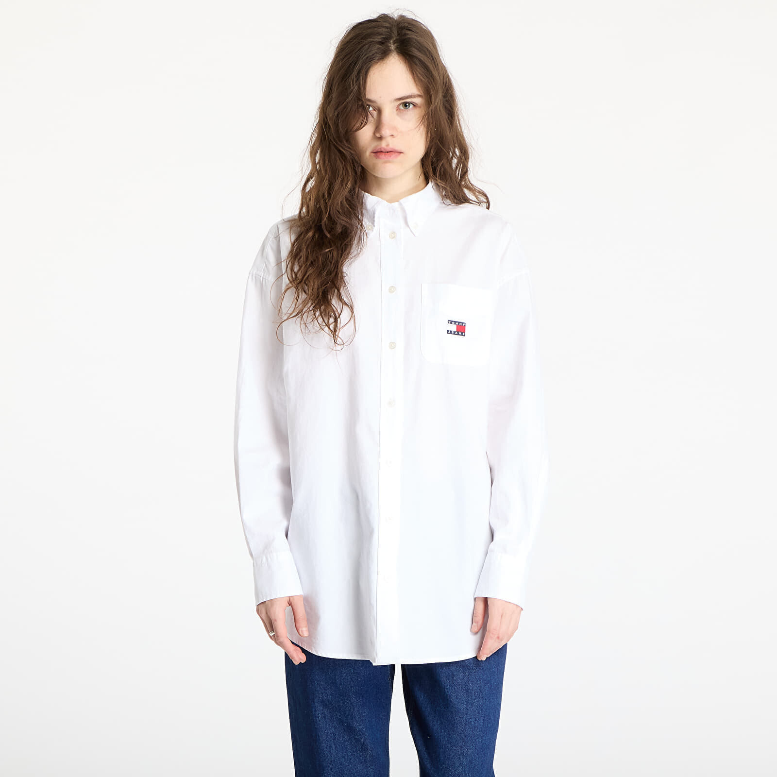 Košeľa Tommy Jeans Oversized Badge Oxford Shirt White M