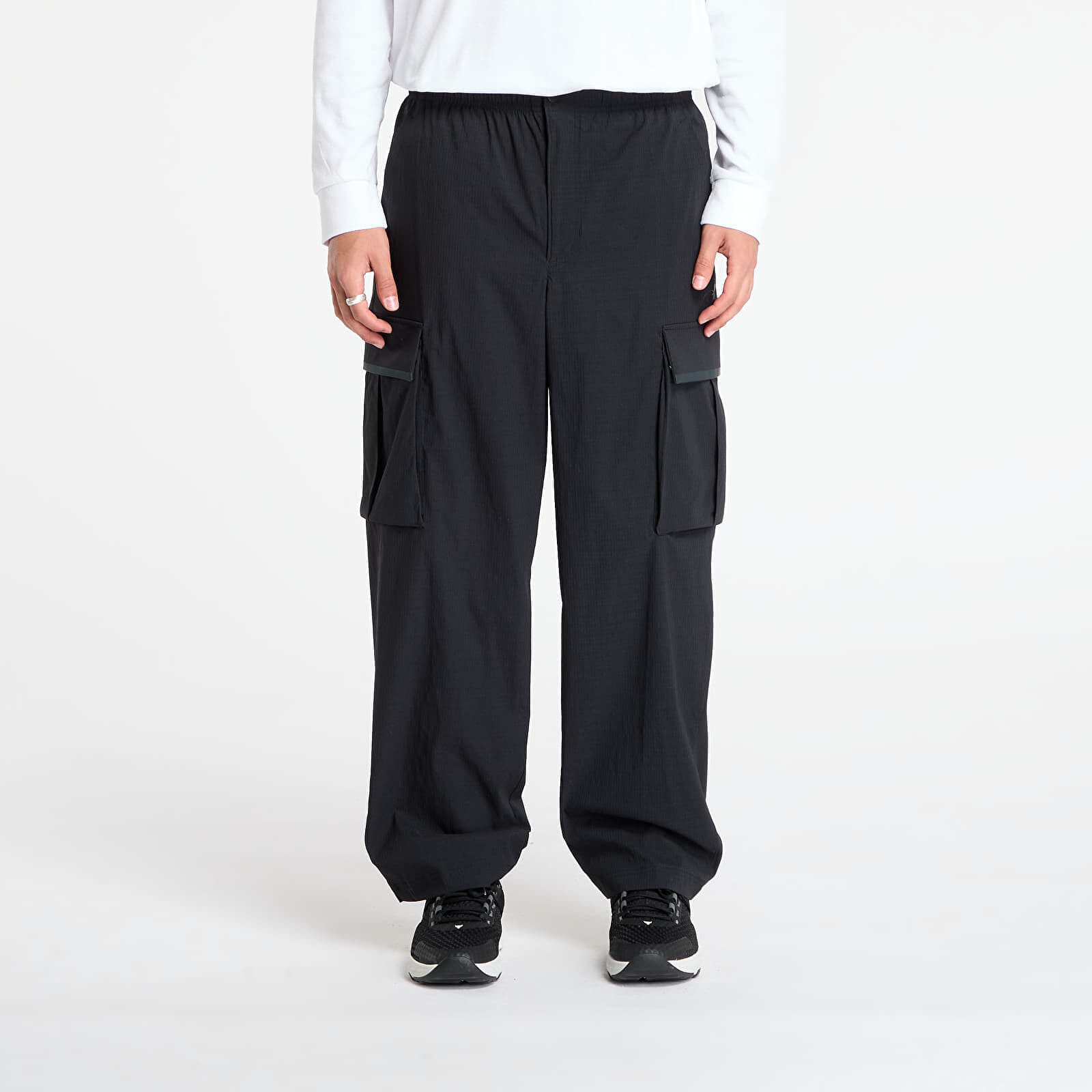 Kalhoty Under Armour Ua Unstpble Txtr Woven Cargo Black L