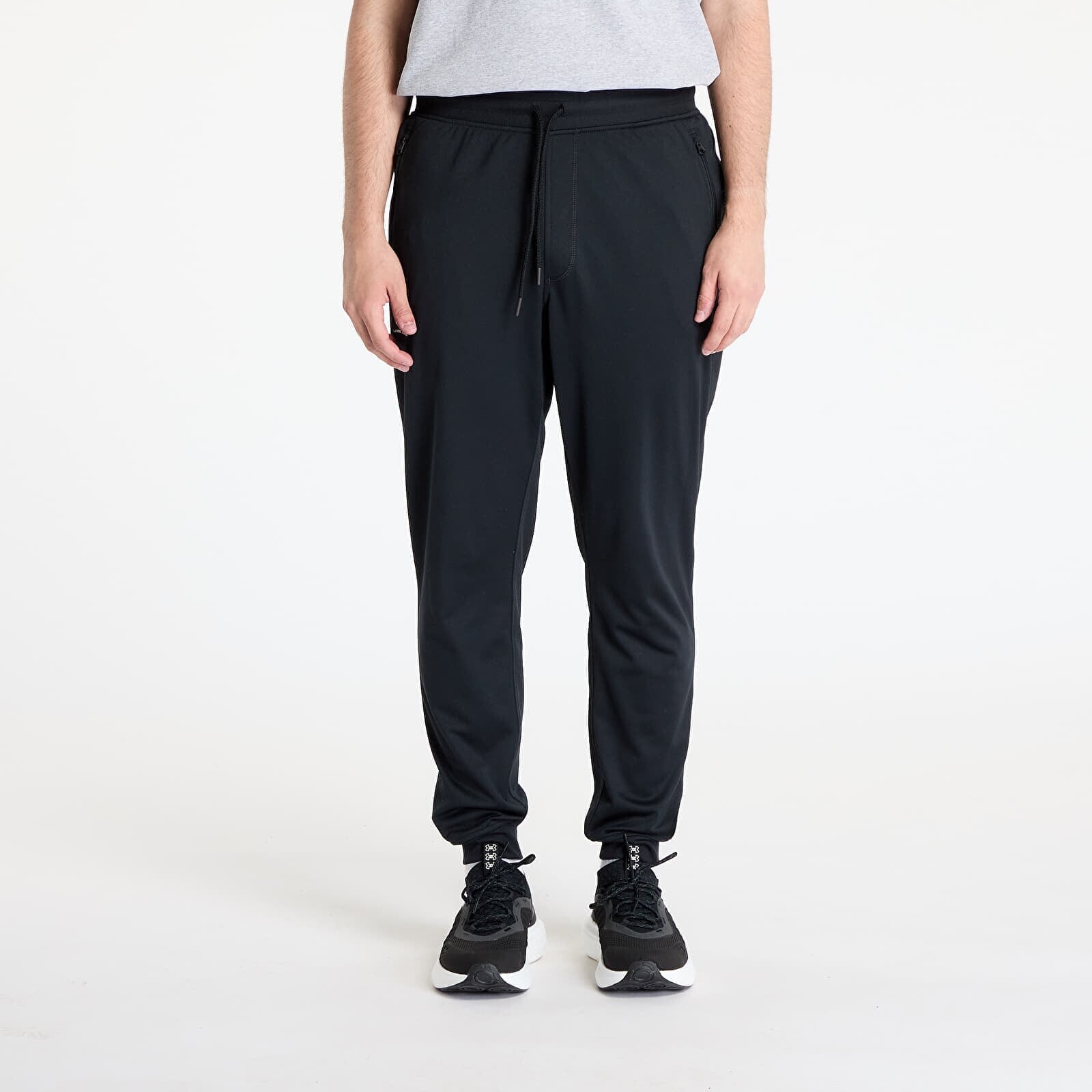 Kalhoty Under Armour Sportstyle Tricot Jogger Black/ White XXL