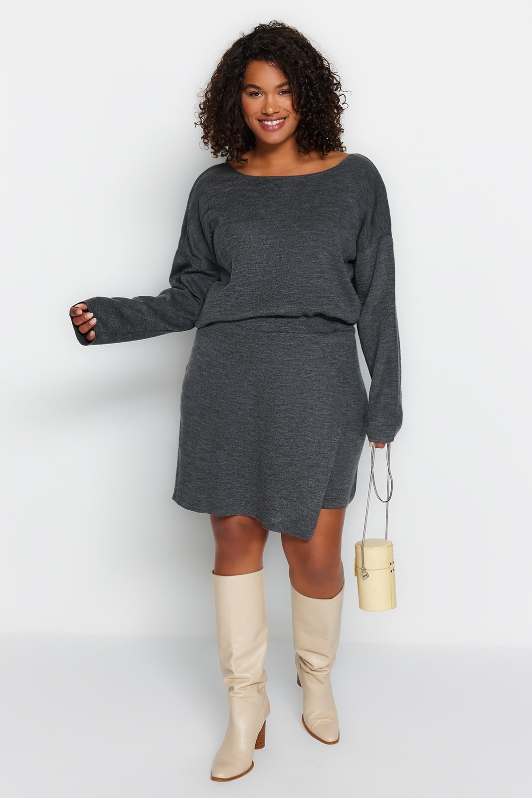 Trendyol Curve Antracit Back Cross Band, Detail, Pletený sveter