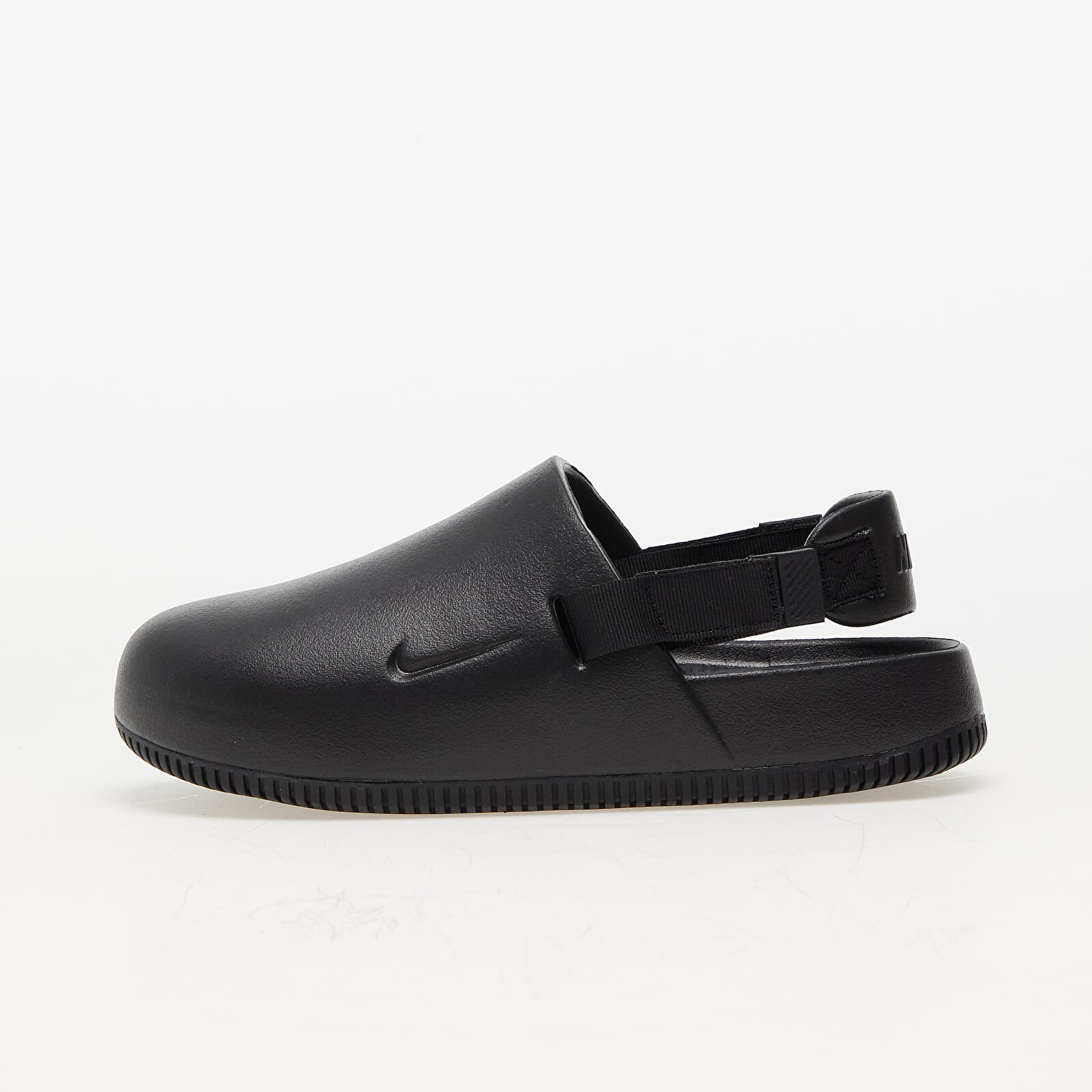 Tenisky Nike Calm Black/ Black EUR 36