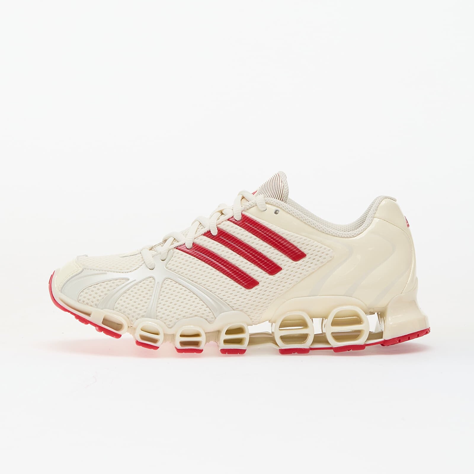 Tenisky adidas Mega Ghostride W Off White/ Off White/ Better Scarlet EUR 41 1/3