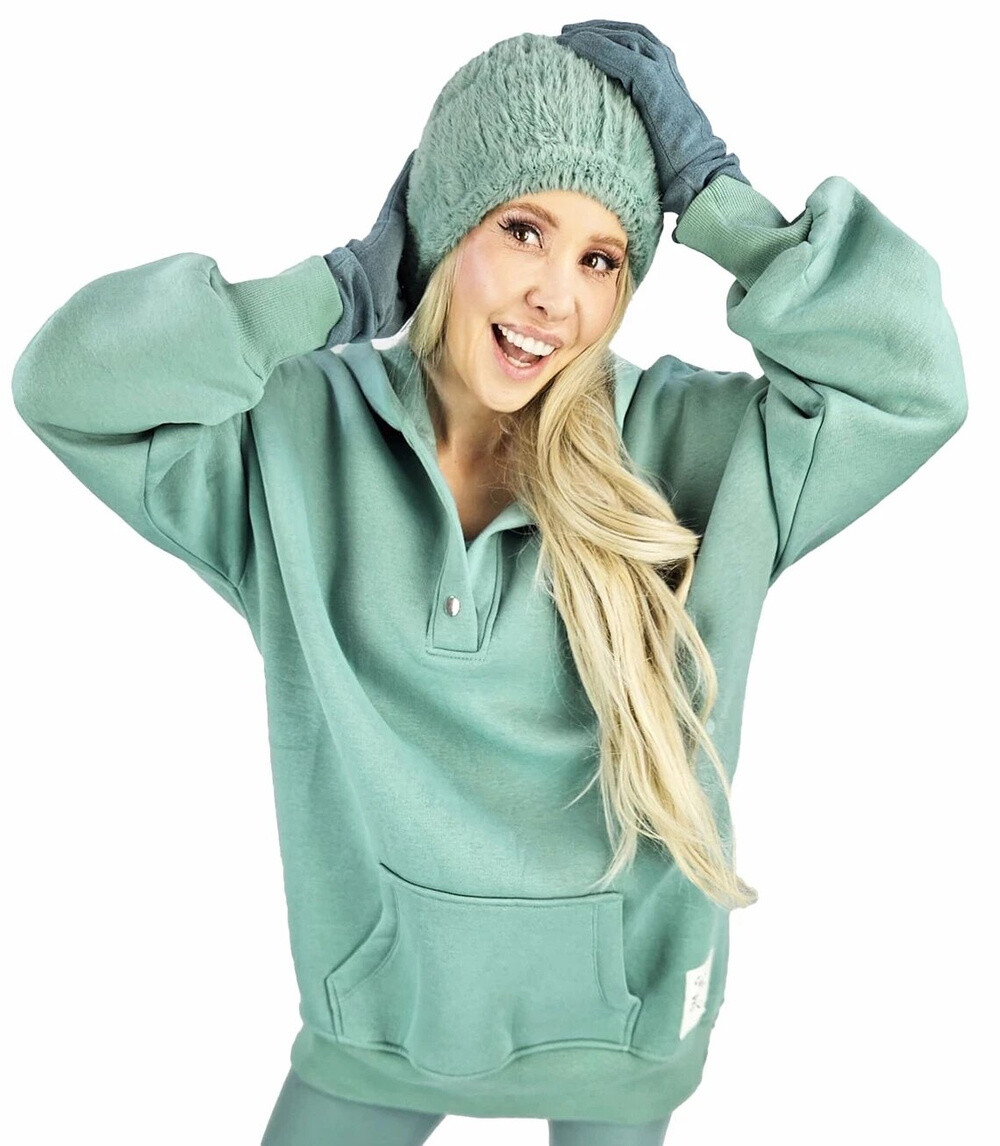 Pri Warm, smooth oversize hooded sweatshirt JANET