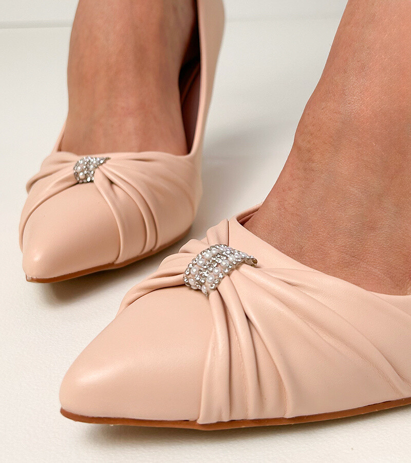 marka niezdefiniowana Béžové klasické lodičky na ihličkovom podpätku s kryštálmi Bronney