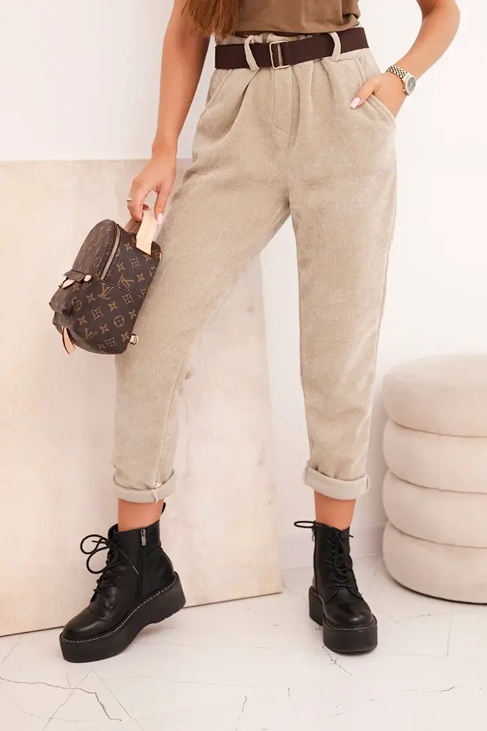 Kesi Włoski dámske manšestrové nohavice s opaskom