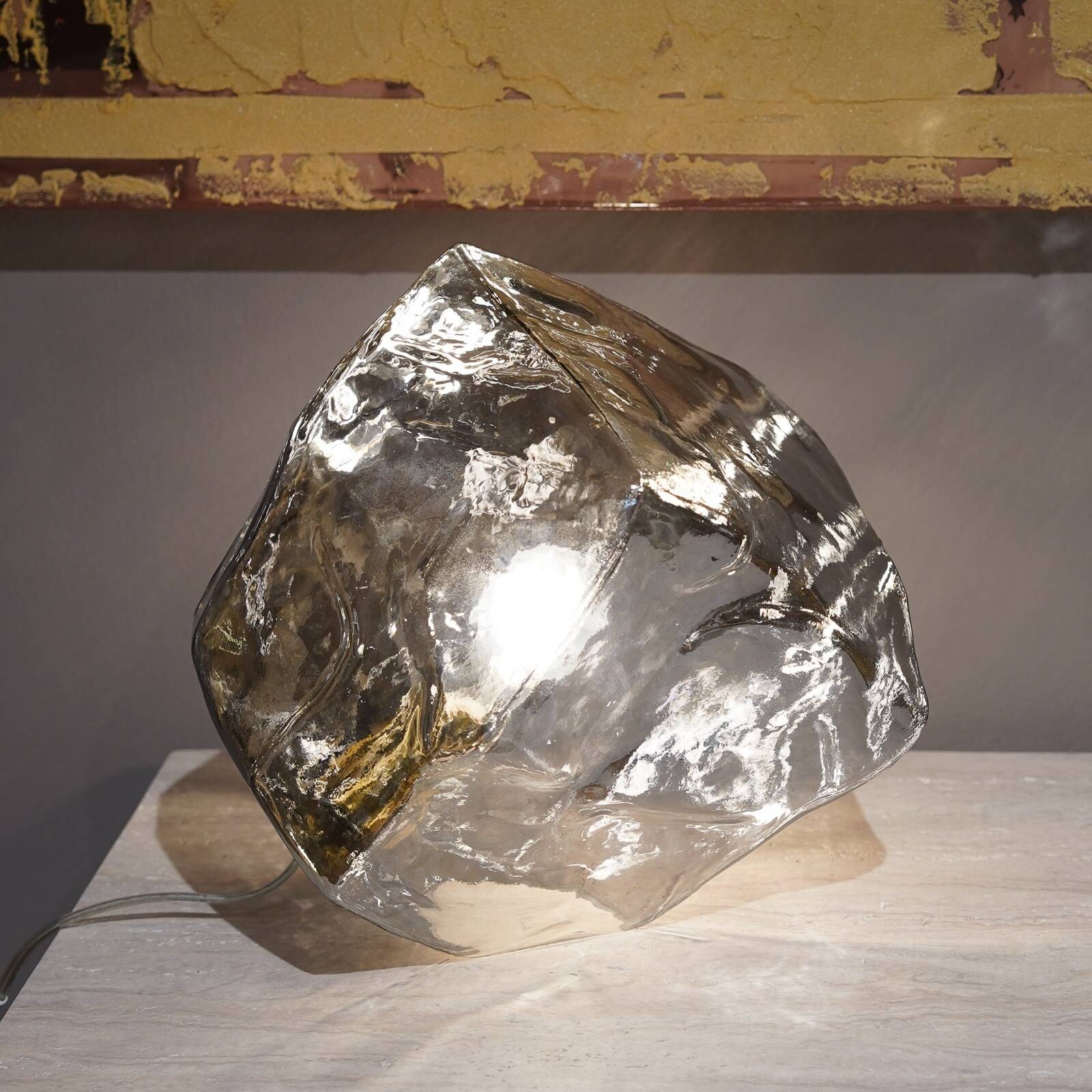 Kare stolová lampa Aura, dymová farba, sklo, Ø 30 cm, E27