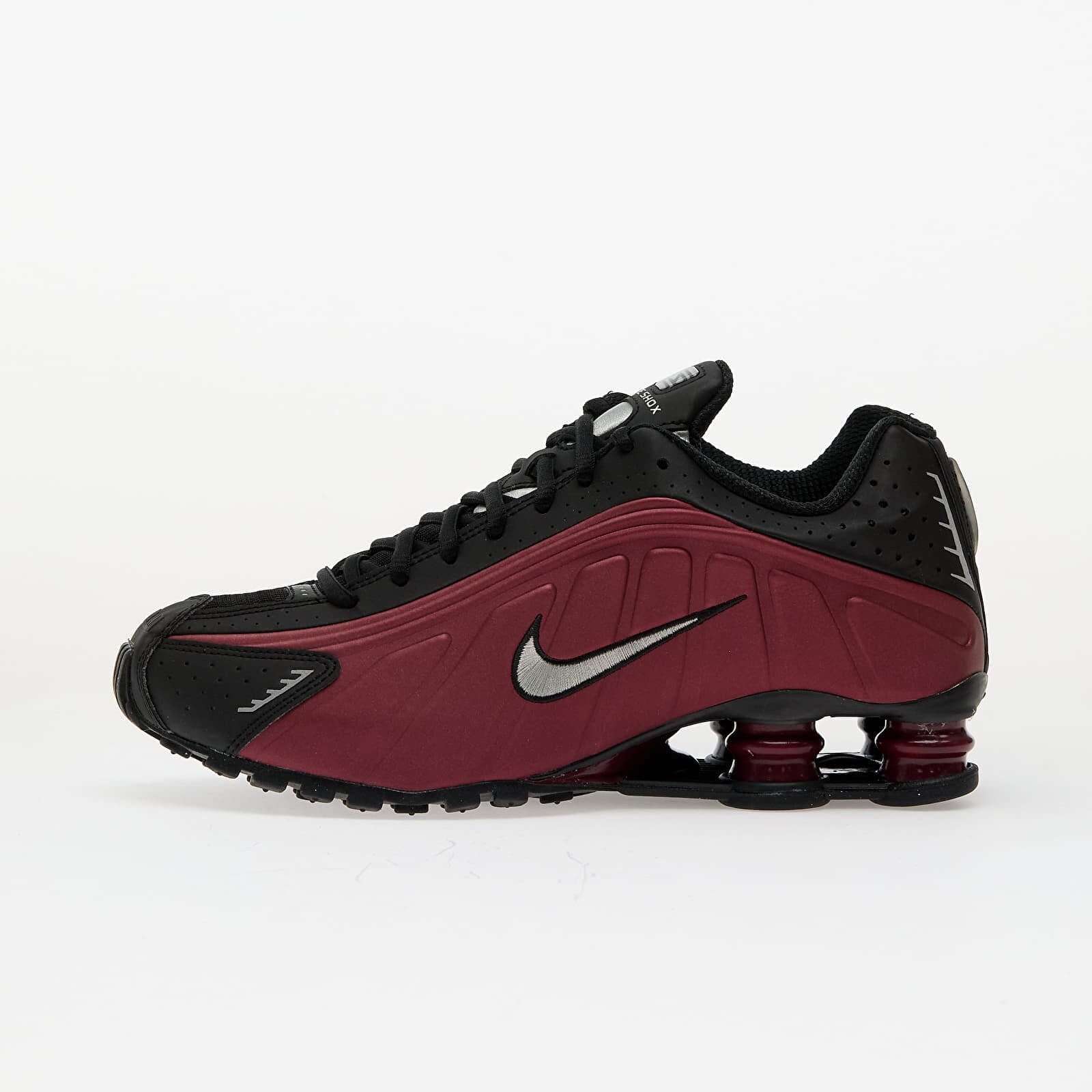 Tenisky Nike W Shox R4 Black/ Metallic Silver-Team Red EUR 41