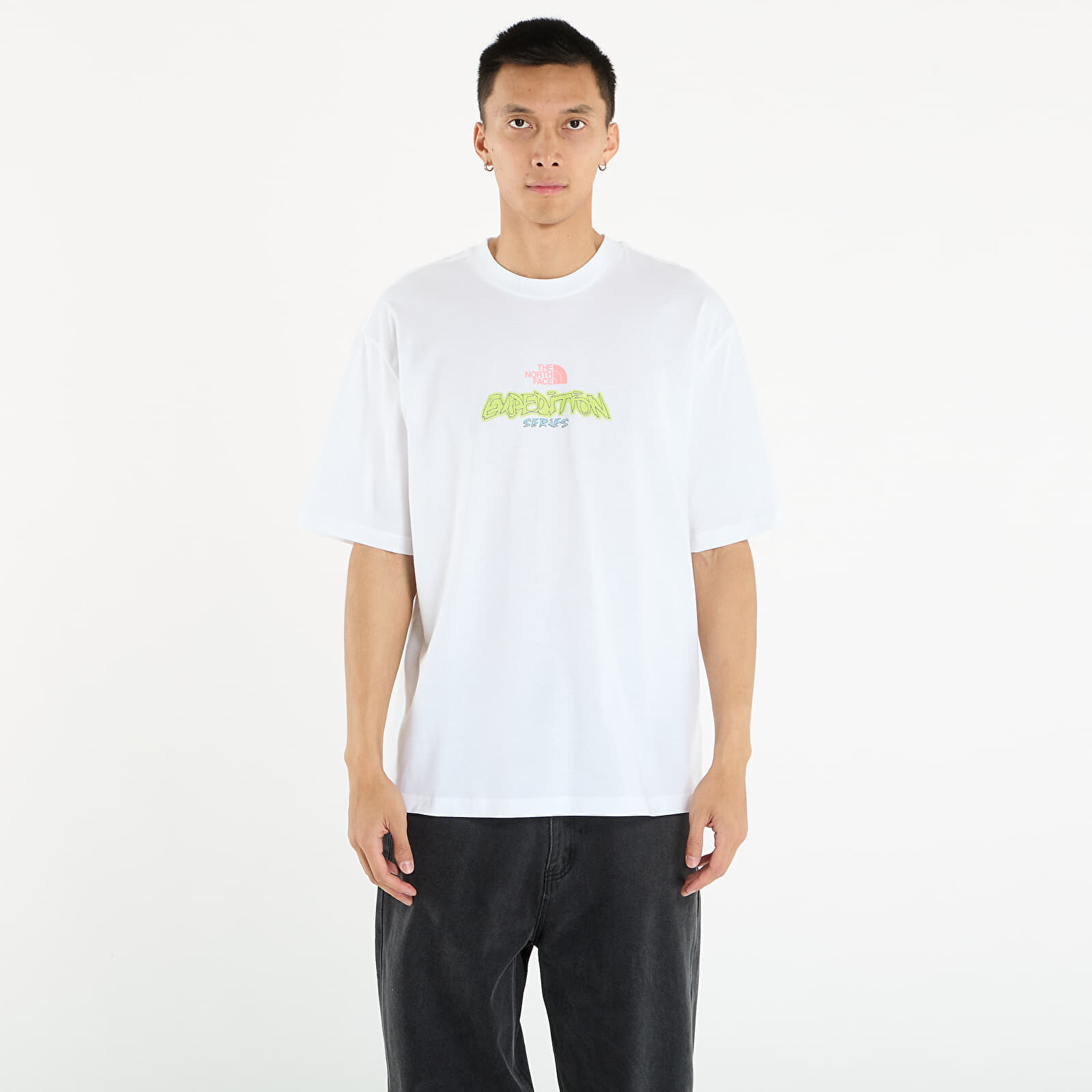 Tričko The North Face U Expedition Celebration Oversized S/S Tee UNISEX TNF White L