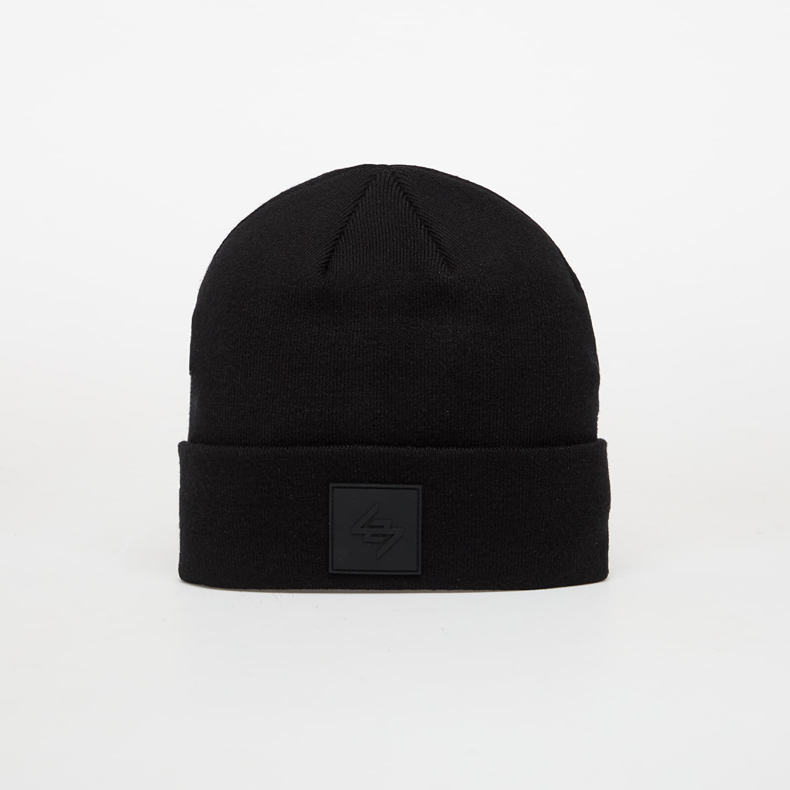Čiapka REPRESENT 247 Patch Beanie Black Universal