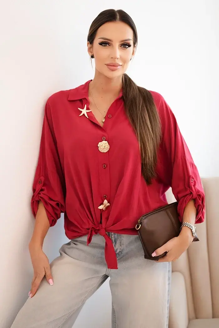 Kesi Włoski Dámska košeľa s viskózou s ozdobnými gombíkmi a golierom jasno bordová