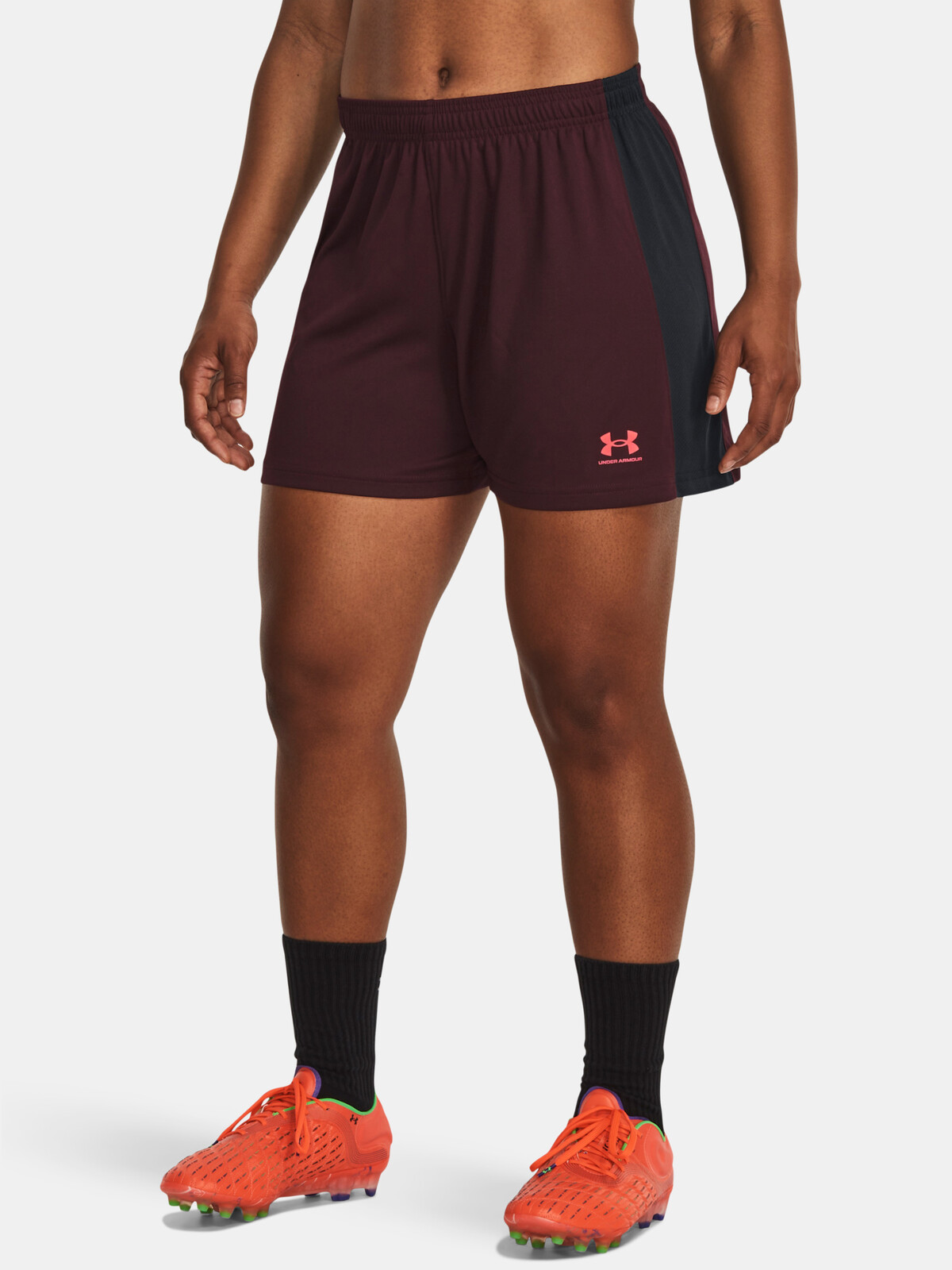 Vínové dámske športové kraťasy Under Armour