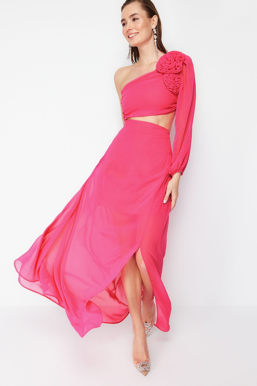 Trendyol Fuchsia A-Line Lined Window/Cut Out Detailed Chiffon Gradient Chic Evening Dress