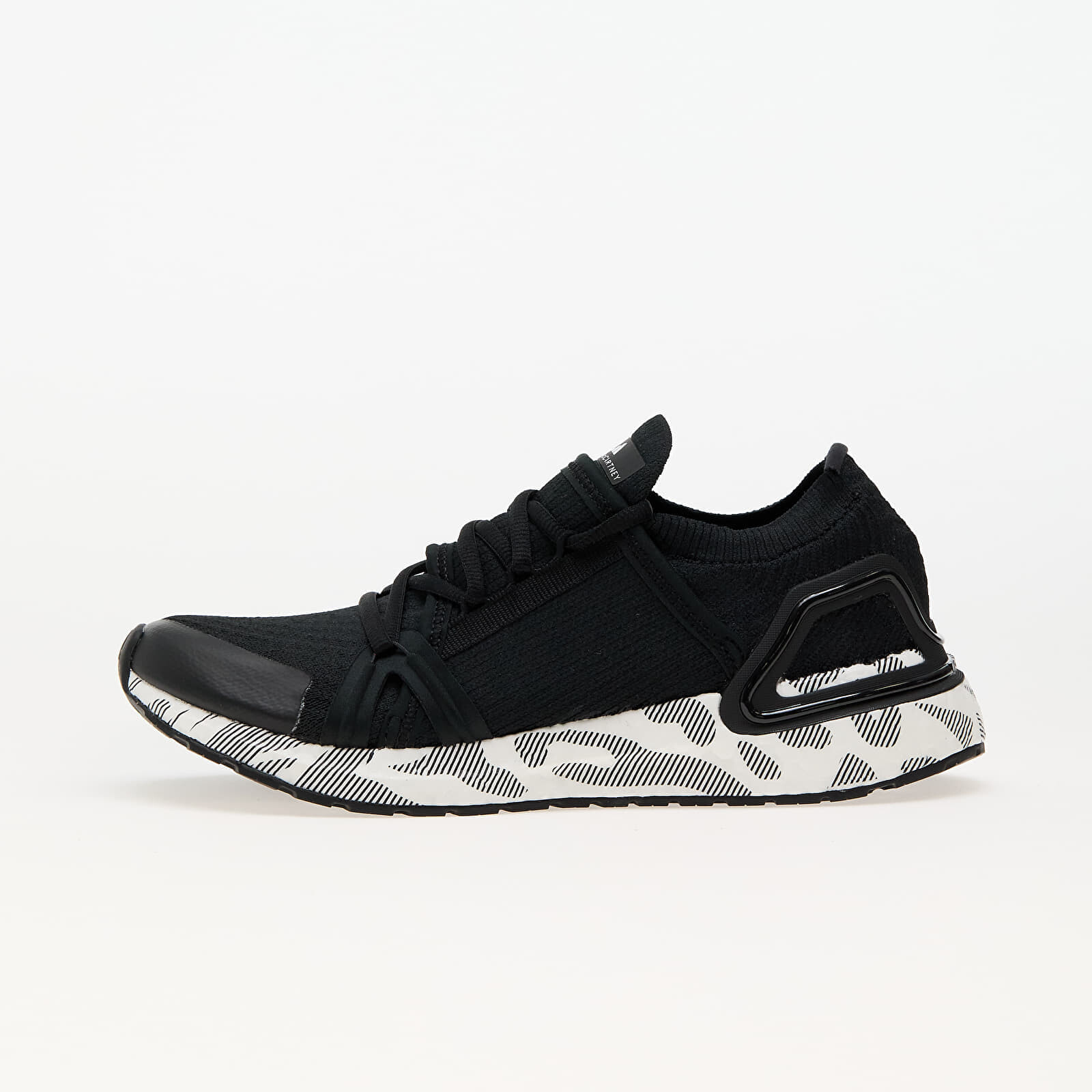 Tenisky adidas x Stella McCartney UltraBOOST 20 Core Black/ Core Black/ Core Black EUR 37 1/3