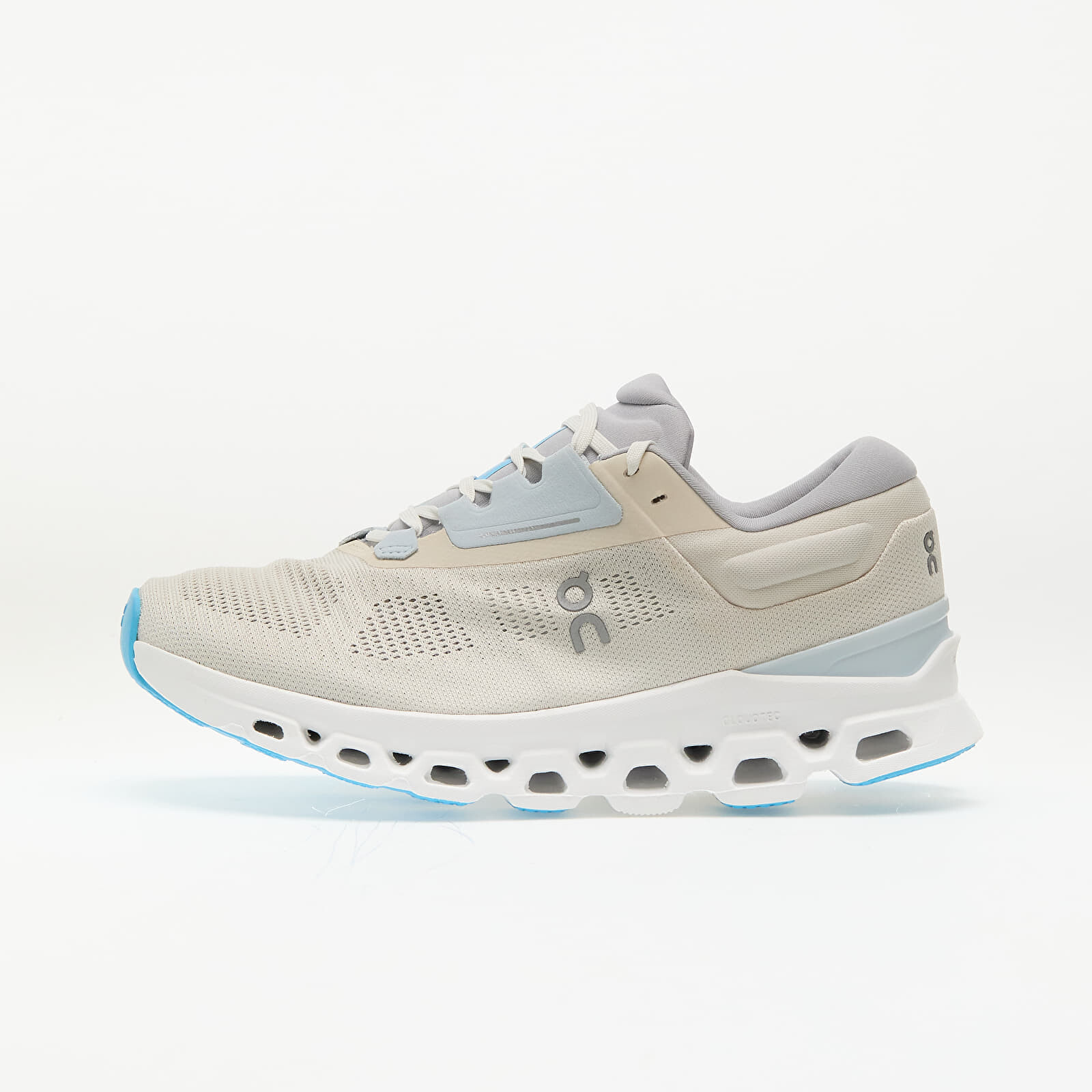 Tenisky On W Cloudstratus 3 Cream/ Arctic EUR 41