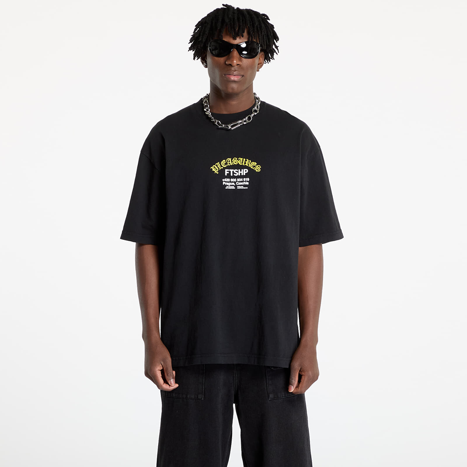 Tričko PLEASURES x FTSHP Questions T-Shirt UNISEX Black L