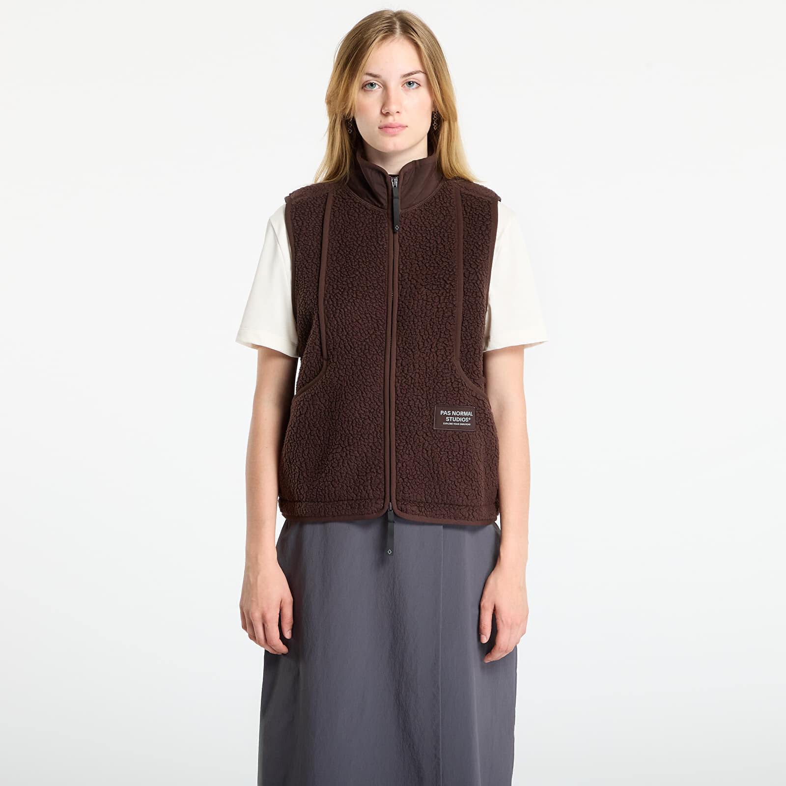 Vesta Pas Normal Studios Women's Off-Race Pile Fleece Vest Light Brown M