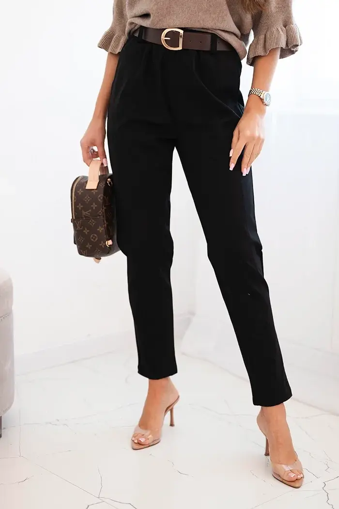 Kesi Włoski Dámske viskózové nohavice s opaskom a zúženými nohavicami čierne