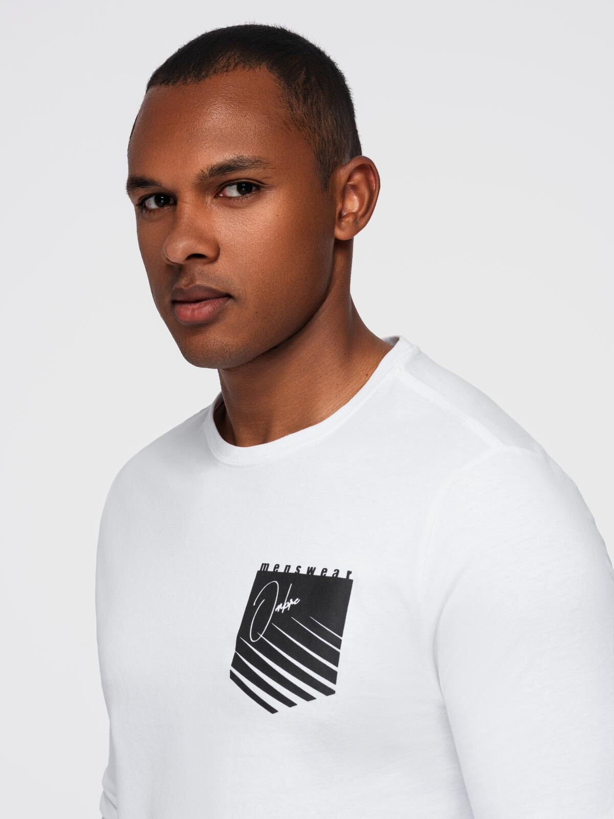 Pánske tričko s dlhým rukávom Ombre s potlačou vo forme vrecka - biele