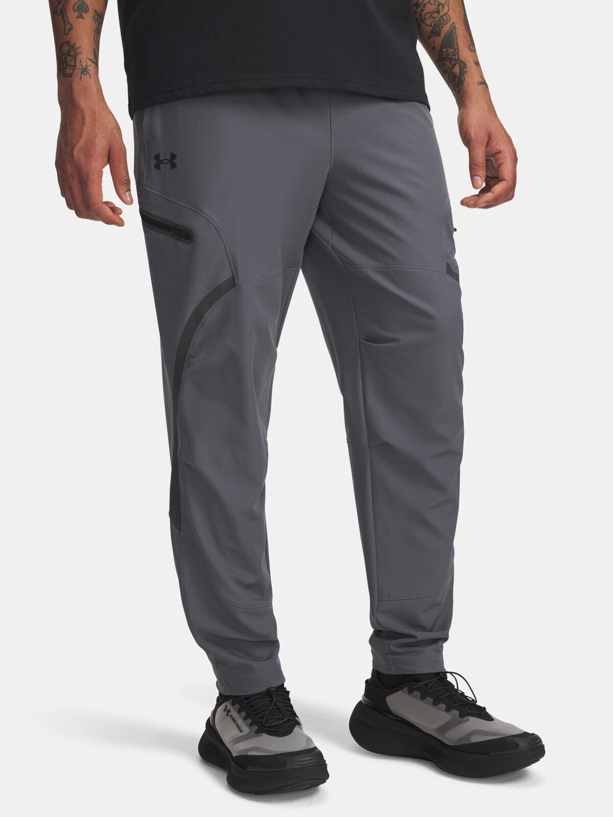 Men's Under Armour UA Unstoppable Cargo Pant-GRY Sports Trousers - Mens