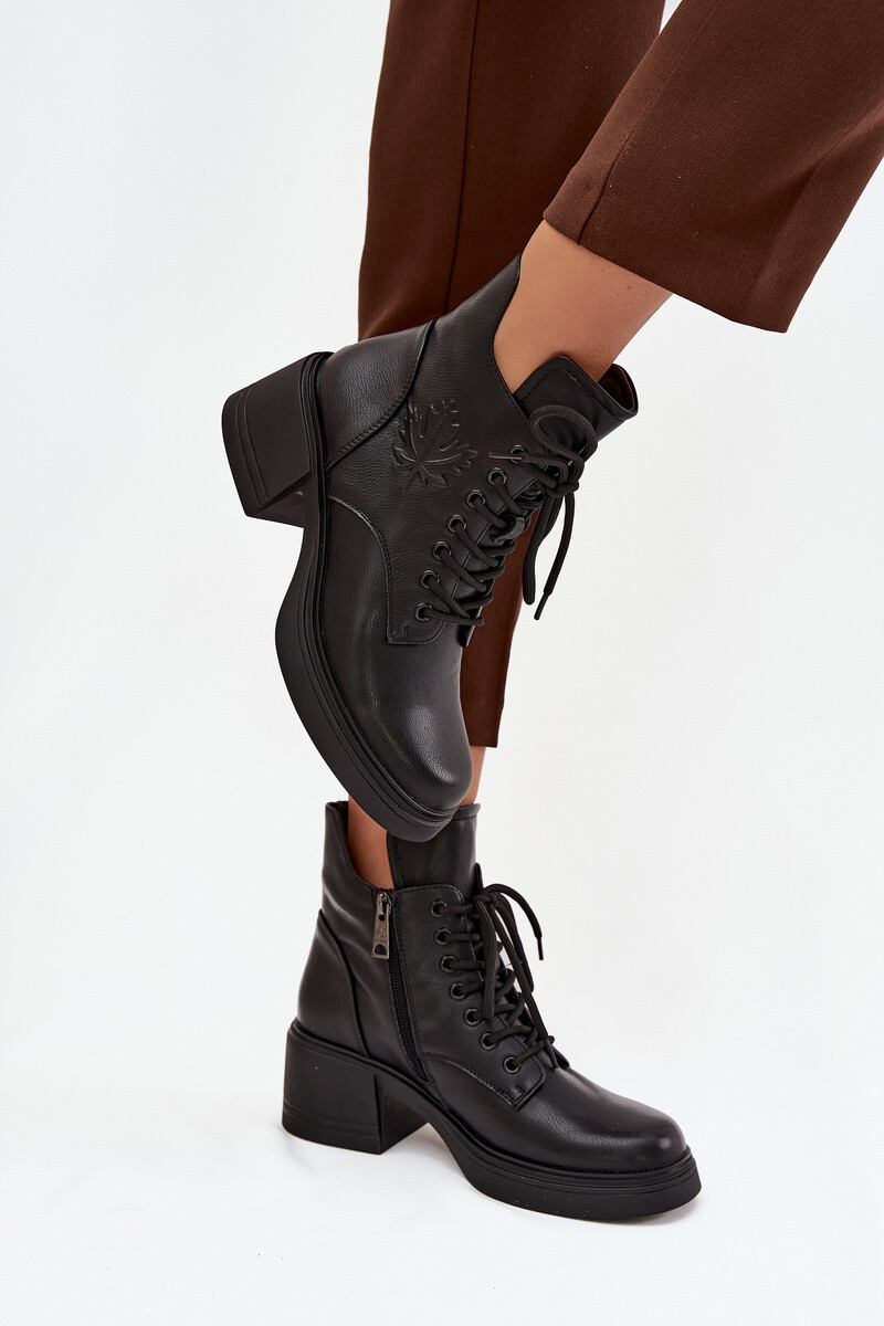 Dámske kožené členkové čižmy na klin s podšívkou Vinceza