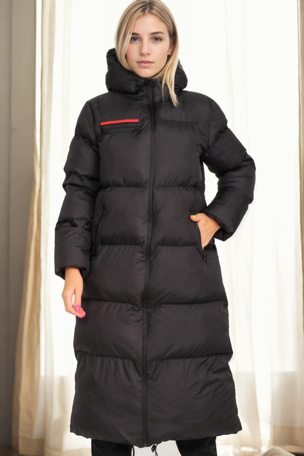 Z9756 DEWBERRY WOMEN'S PUFFER COAT-BLACK