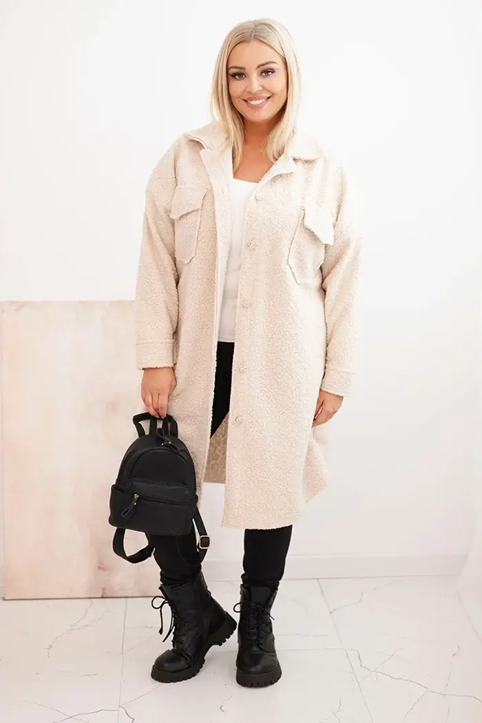 Kesi Włoski Dámsky kabát Plus Size s vlnou zapínaný na gombíky s vreckami a golierom svetlo béžový