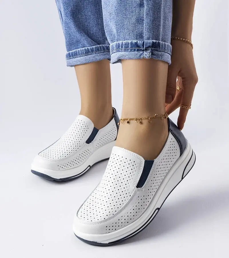 Biele kožené slip-on topánky Gemre Aiglentina