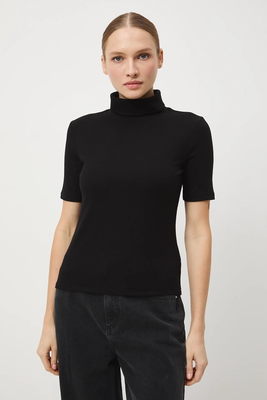 Tričko Medicine dámske, čierna farba, s rolákom