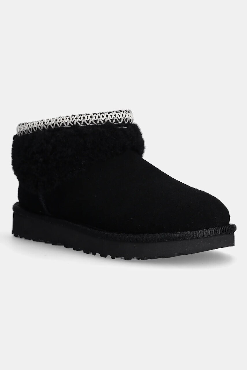 Semišové snehule UGG Classic Ultra Mini Maxi Curly čierna farba, 1158263-BLK