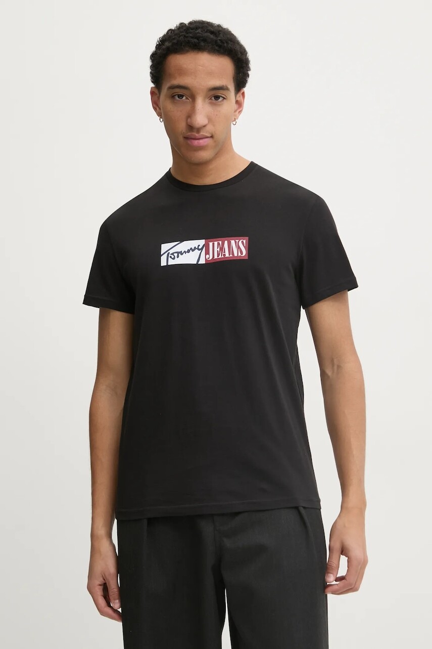 Bavlnené tričko Tommy Jeans pánske, čierna farba, s potlačou, DM0DM20365