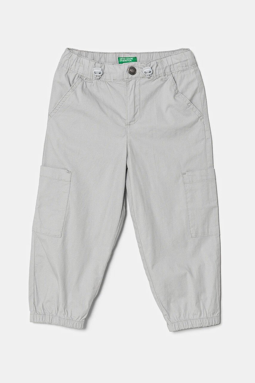 Detské nohavice United Colors of Benetton šedá farba, jednofarebné