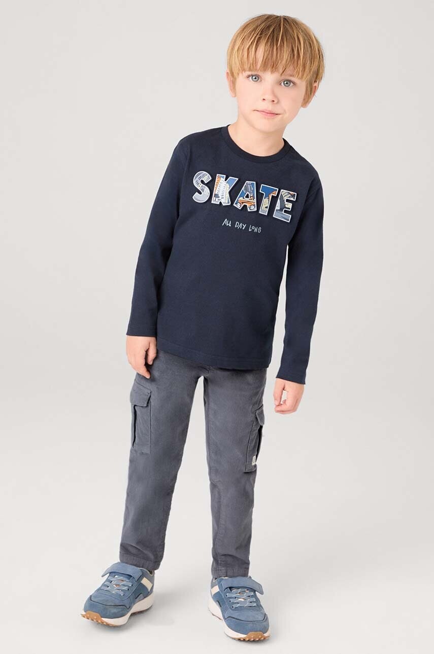 Detské nohavice Mayoral cargo sztruks šedá farba, jednofarebné, 4535