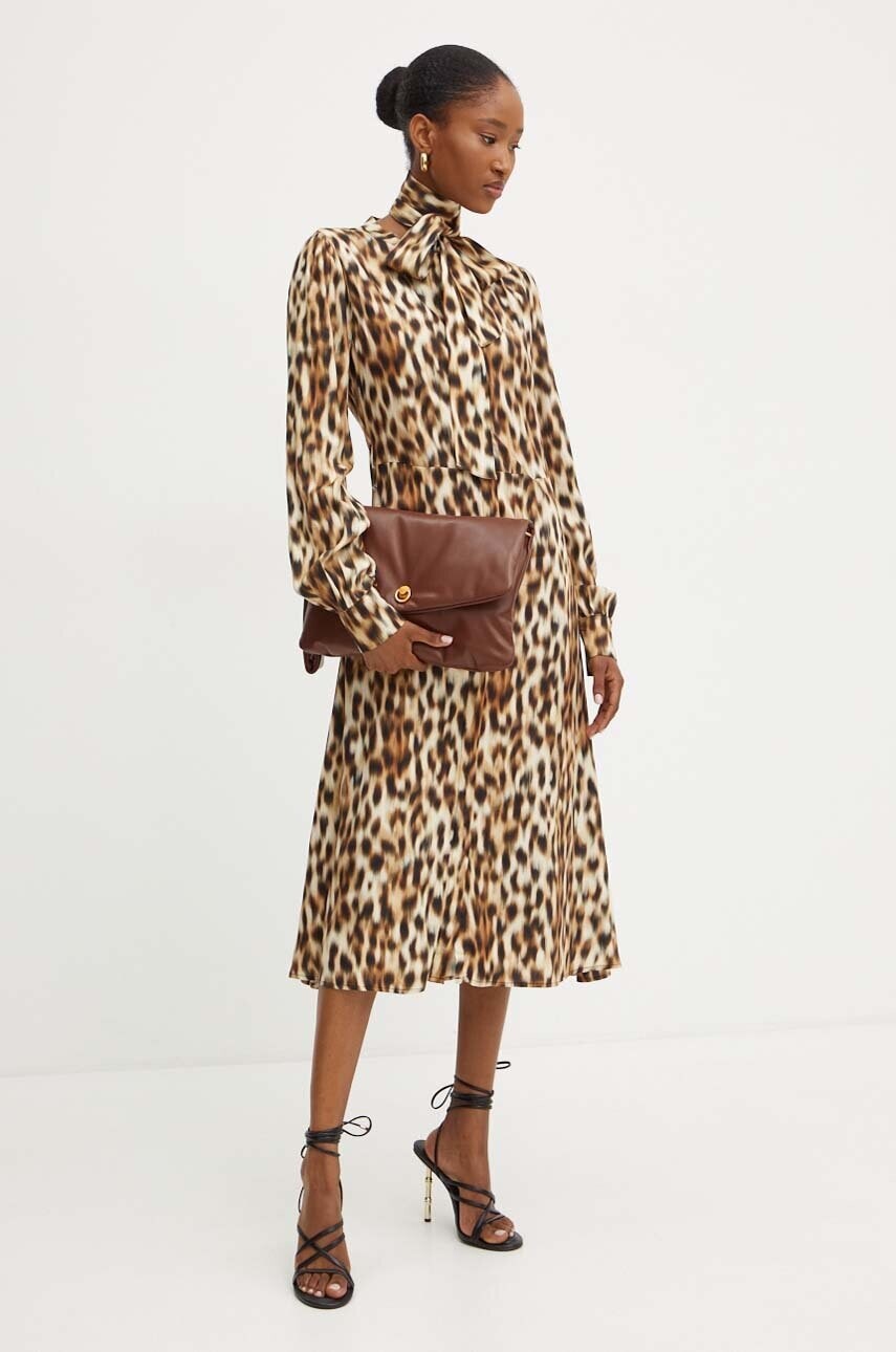 Šaty Silvian Heach LUTIGE hnedá farba, midi, áčkový strih, GPA24281VE