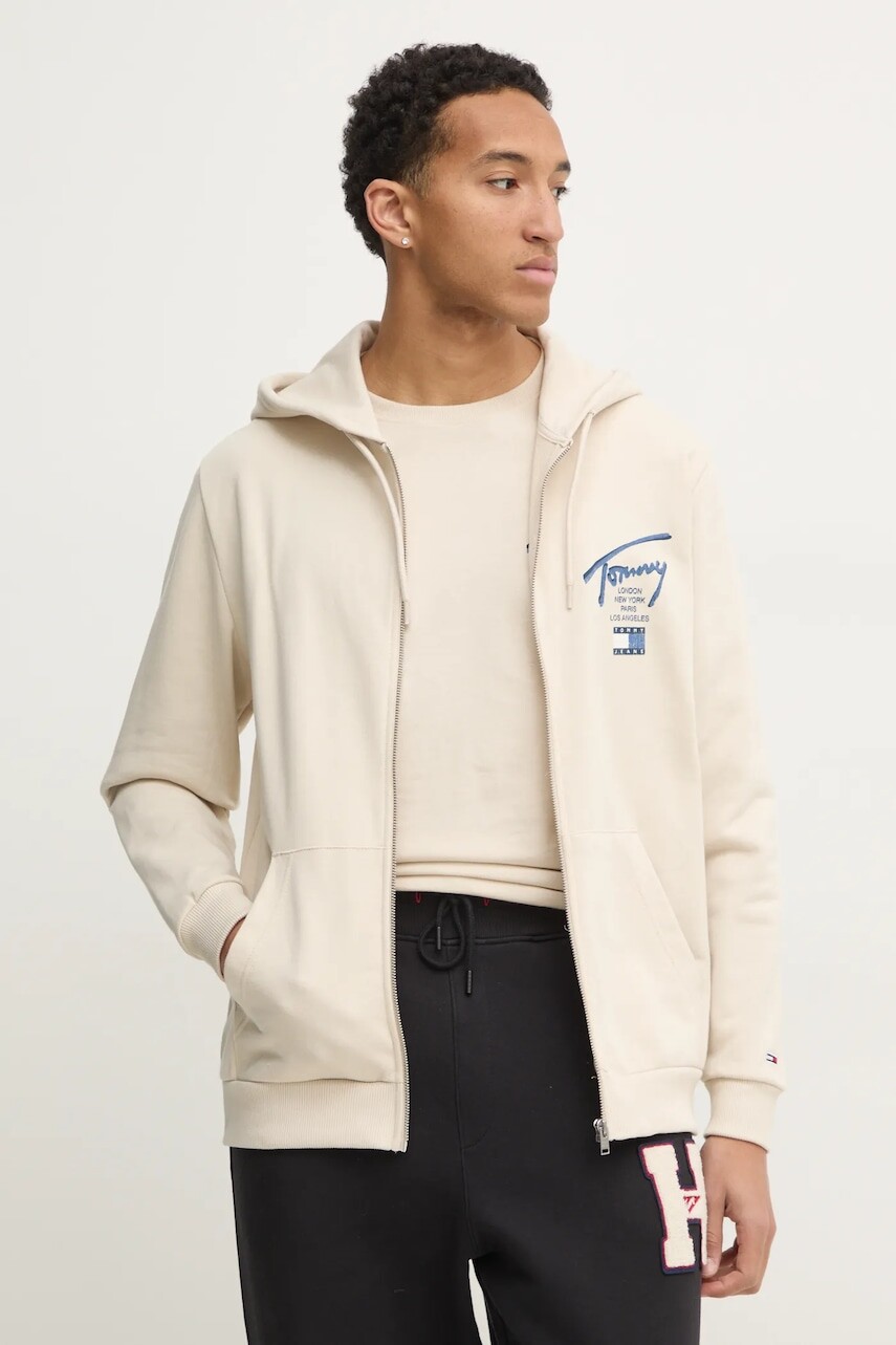 Bavlnená mikina Tommy Jeans pánska, béžová farba, s kapucňou, s nášivkou, DM0DM21101