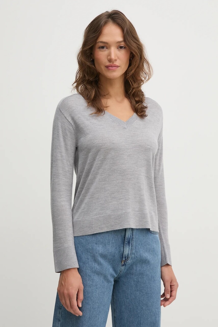 Vlnený sveter United Colors of Benetton dámsky, šedá farba, tenký, 11AHD402M