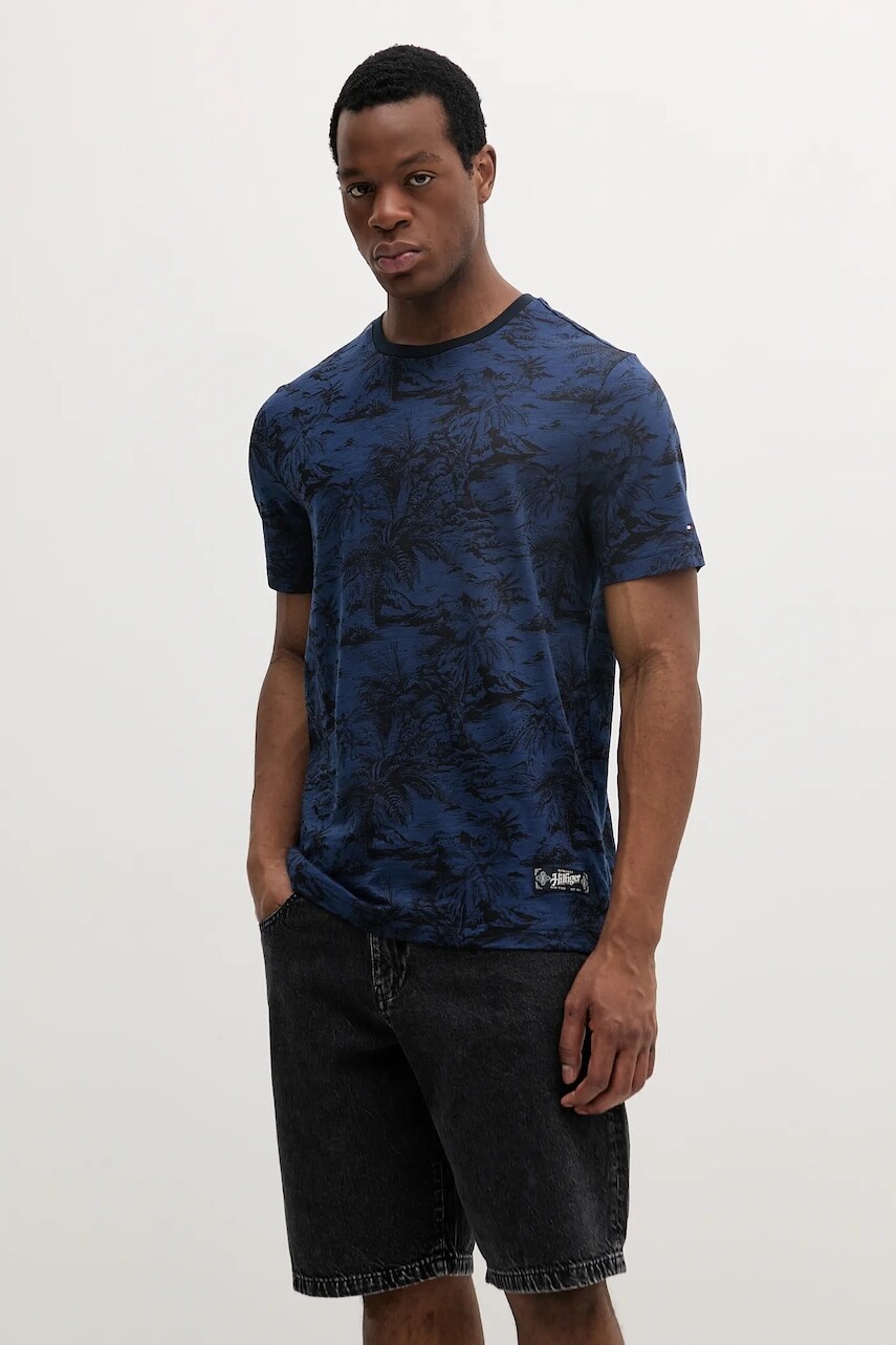 Bavlnené tričko Tommy Hilfiger pánske, tmavomodrá farba, vzorované, MW0MW38933