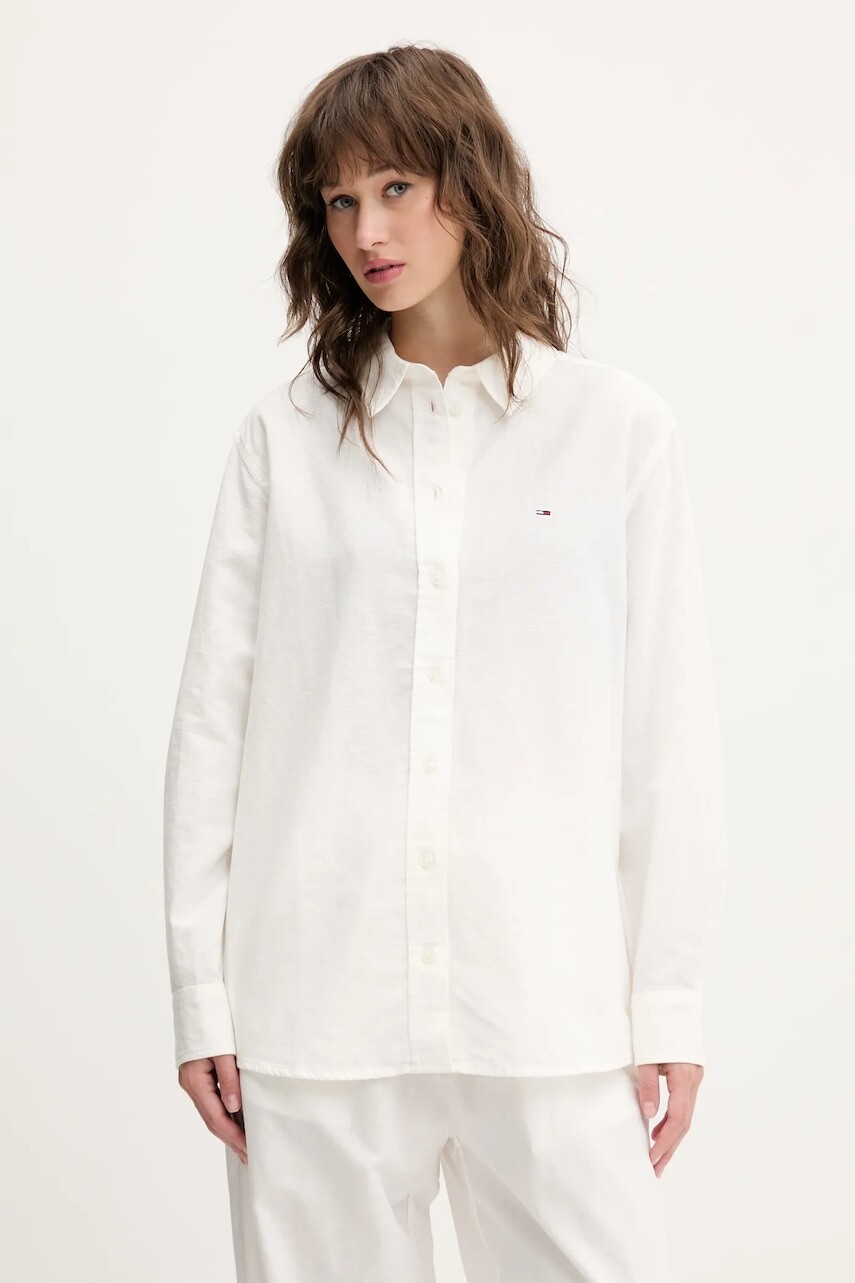 Košeľa s prímesou ľanu Tommy Jeans béžová farba, regular, s klasickým golierom, DW0DW20292