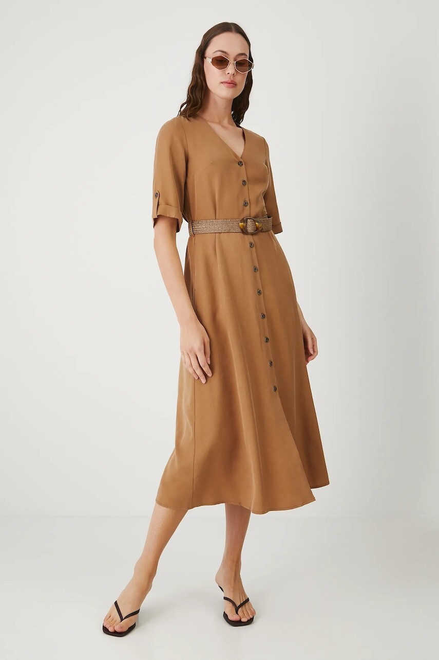 Šaty Medicine hnedá farba, midi, áčkový strih