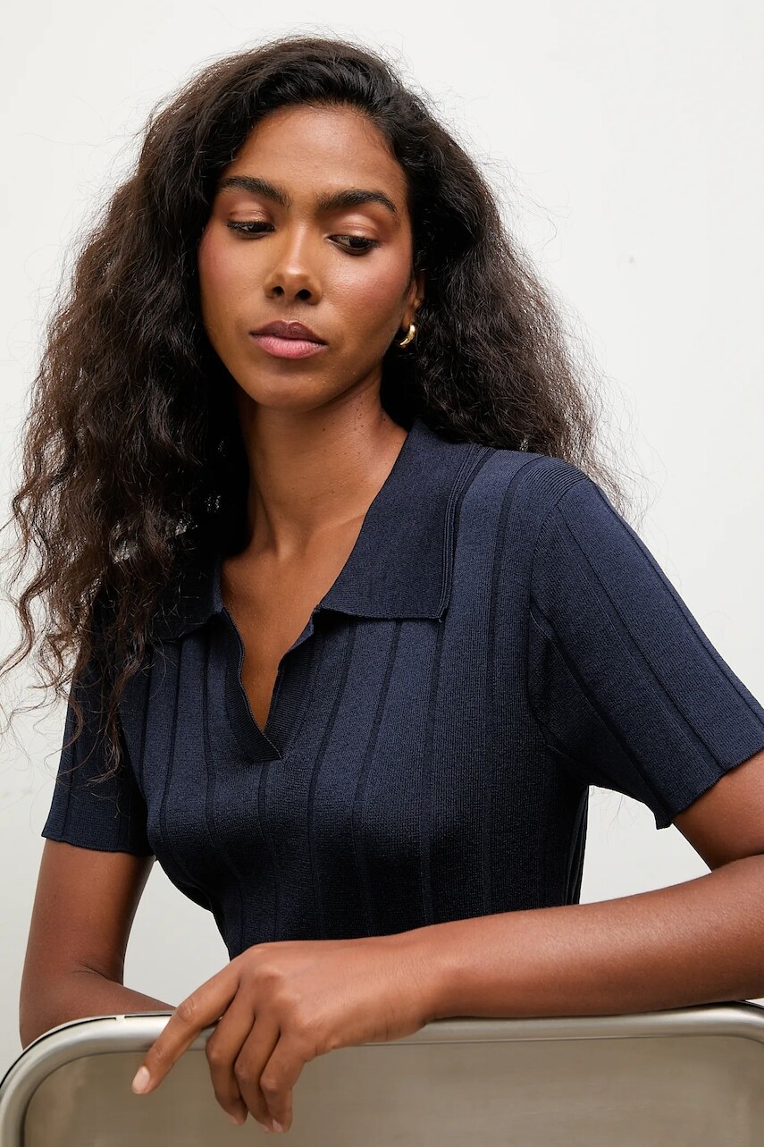 Blúzka Answear.LAB tmavomodrá farba, jednofarebná