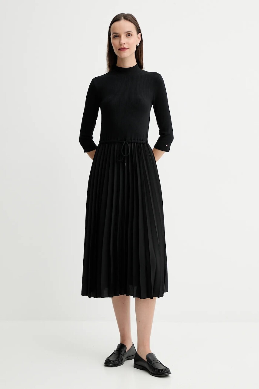 Šaty Tommy Hilfiger čierna farba, midi, áčkový strih, WW0WW46138