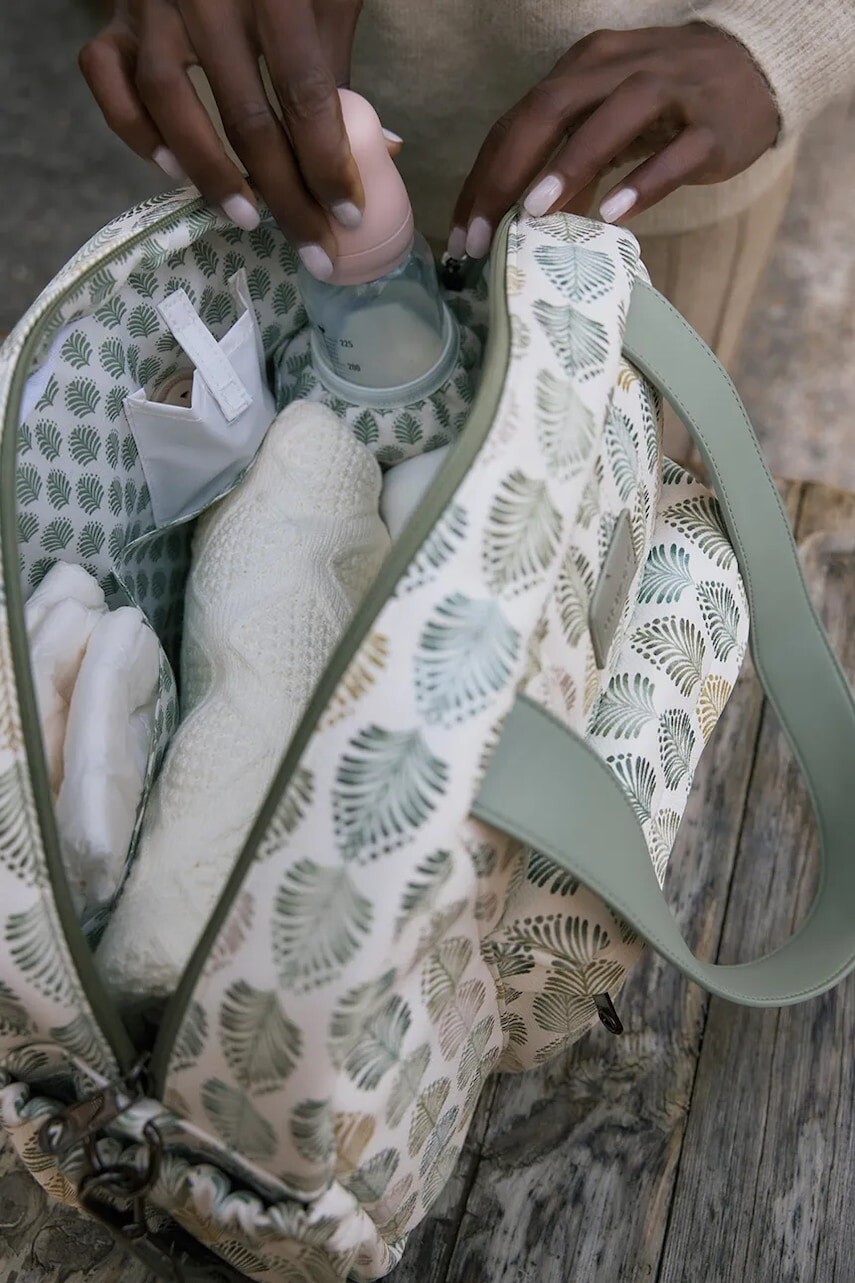 Taška ku kočíku Mayoral Newborn zelená farba, 19968