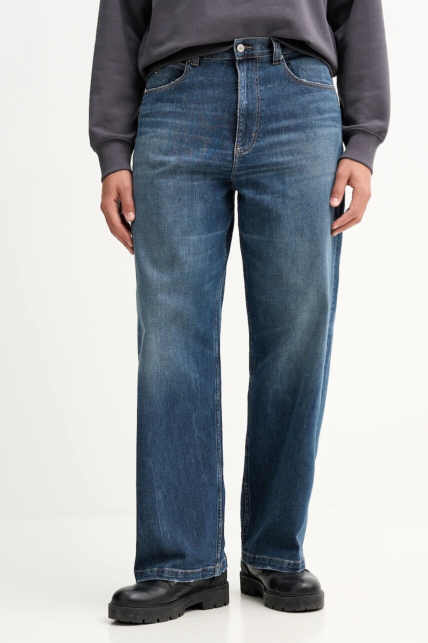 Rifle Tommy Jeans DM0DM22385