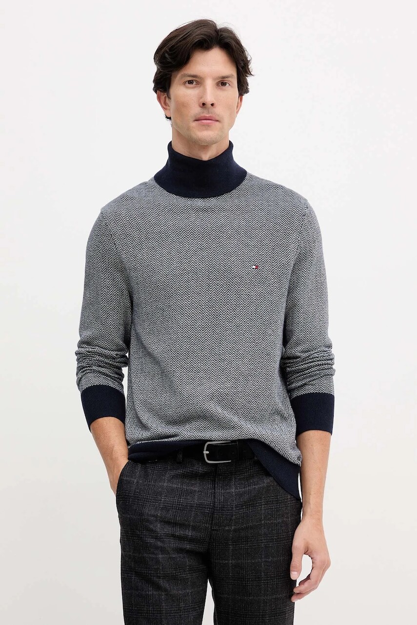 Sveter s prímesou vlny Tommy Hilfiger tmavomodrá farba, ľahký, s rolákom, MW0MW40446