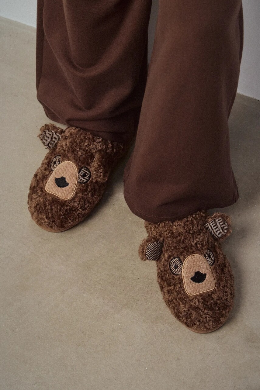 Papuče Medicine hnedá farba